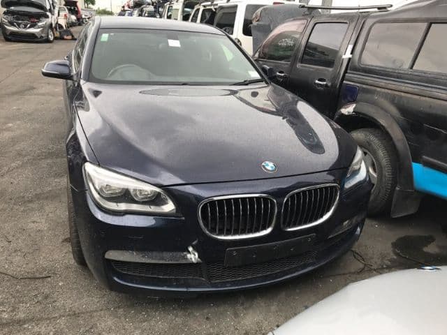 BMW 7 Series (2014)