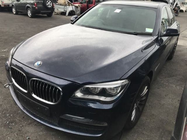 BMW 7 Series (2014)