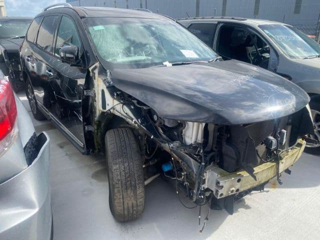 Nissan Pathfinder (2014)