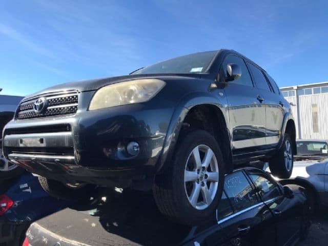 Toyota RAV4 (2006)