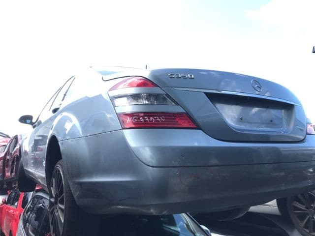 Mercedes-Benz S Class (2006)