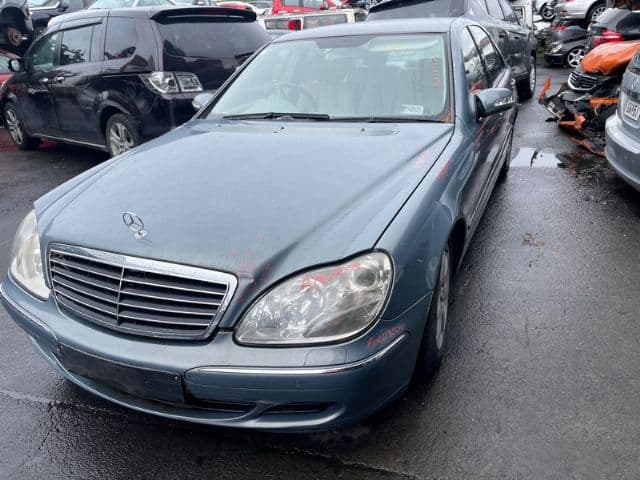 Mercedes-Benz S Class (2004)