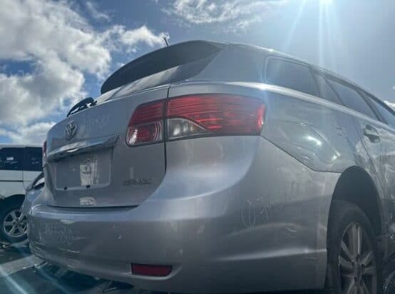 Toyota Avensis (2012)