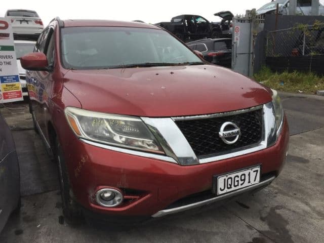 Nissan Pathfinder (2016)