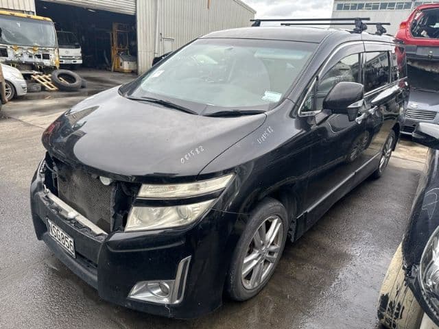 Nissan Elgrand (2013)
