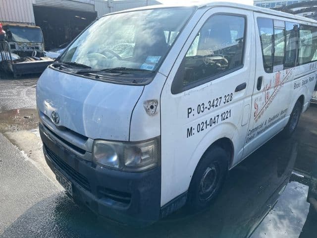 Toyota Hiace (2009)