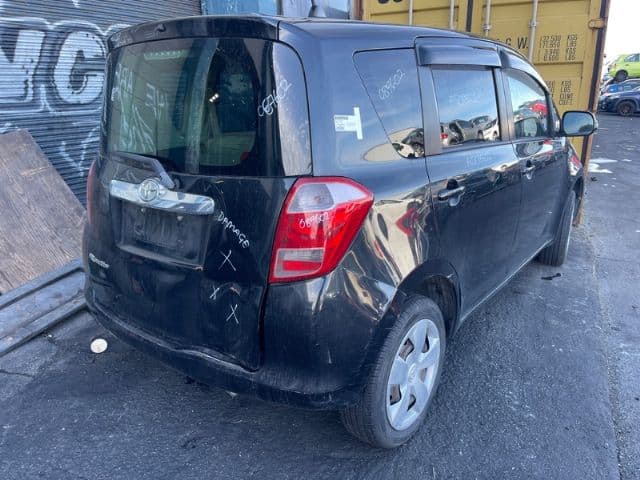 Toyota Ractis (2007)