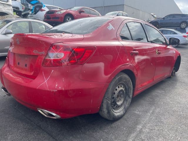 Suzuki Kizashi (2011)