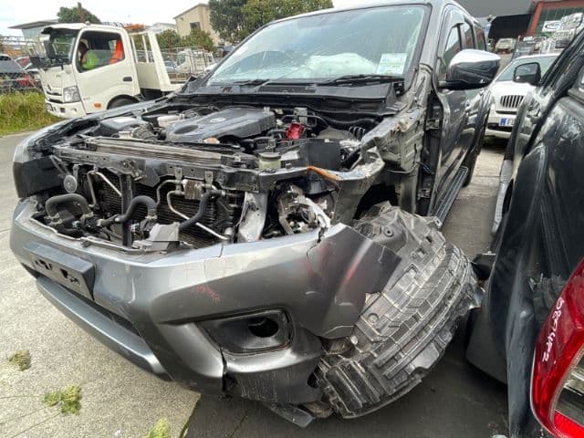 Nissan Navara (2021)