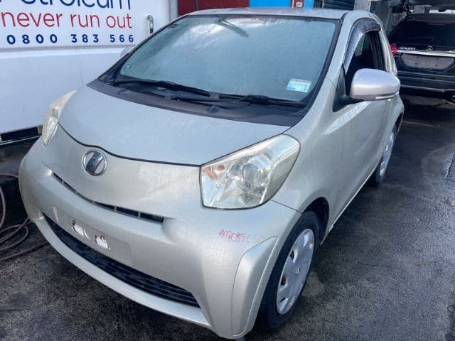 Toyota iQ (2008)