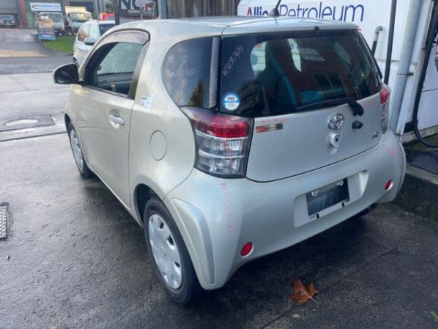 Toyota iQ (2008)