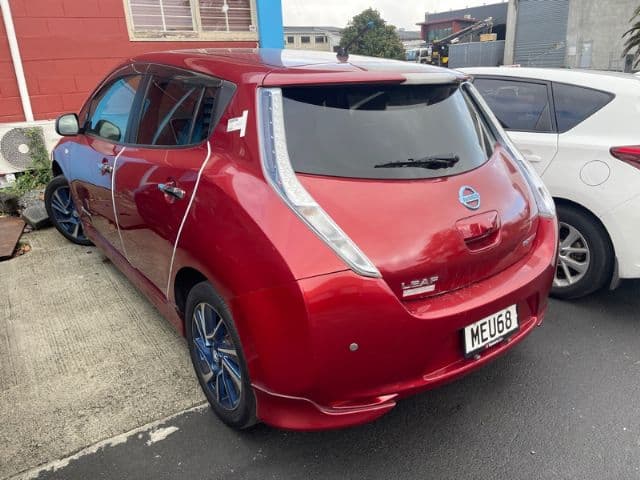 Nissan Leaf (2015)