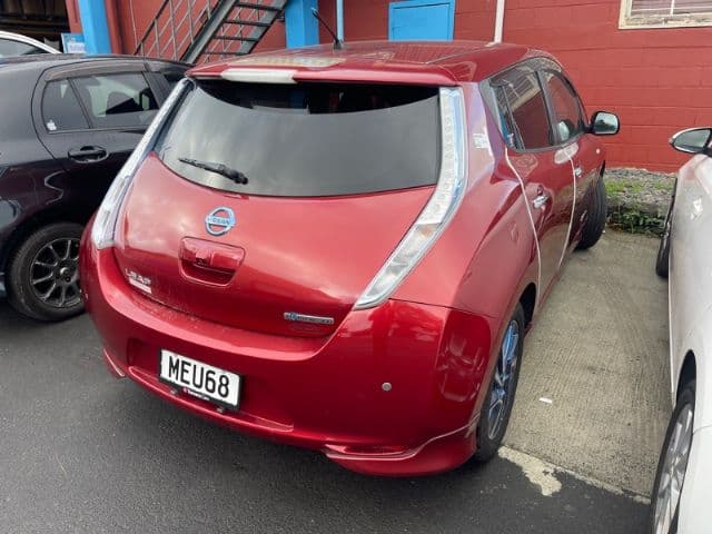 Nissan Leaf (2015)