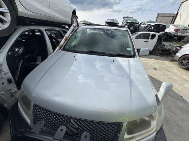 Suzuki Escudo Wreckers