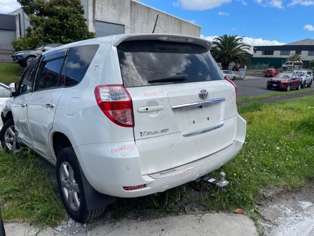 Toyota Vanguard, ACA33