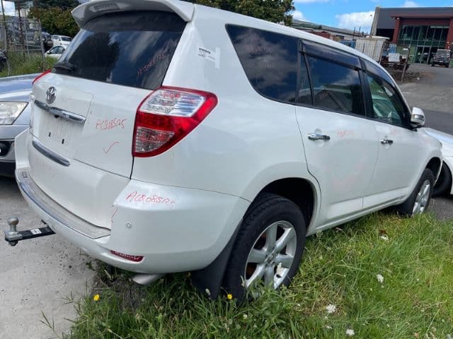 Toyota Vanguard, ACA33