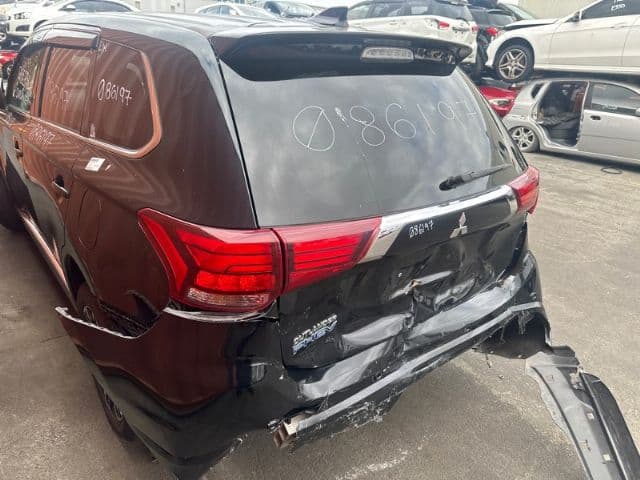 Mitsubishi Outlander (2017)