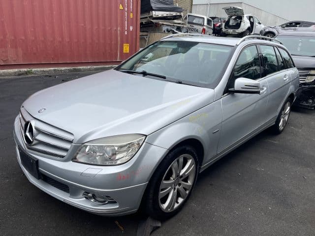 Mercedes-Benz C Class (2010)