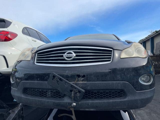 Nissan Skyline (2011)