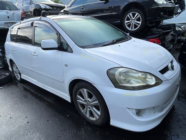Toyota Ipsum Wreckers