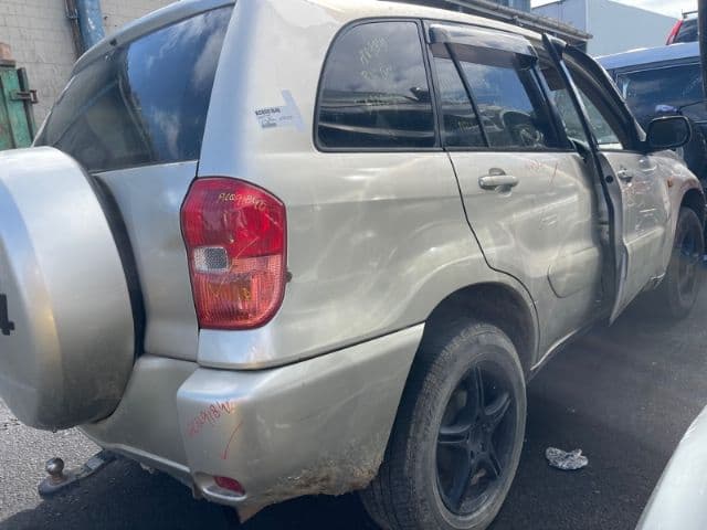 Toyota RAV4 (2000)
