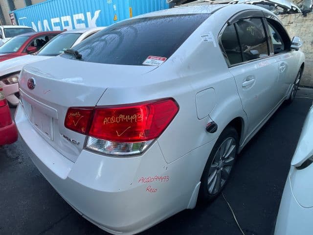 Subaru Legacy (2011)