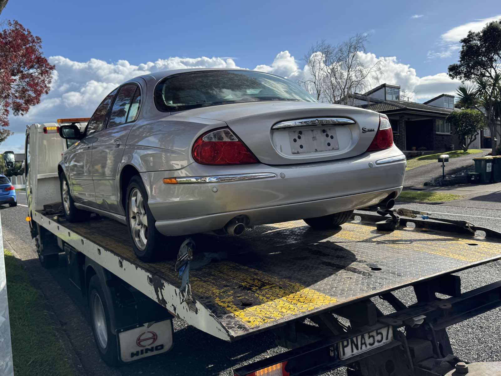 Wrecker in Botany, Auckland NZ