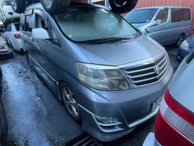 toyota alphard wreckers