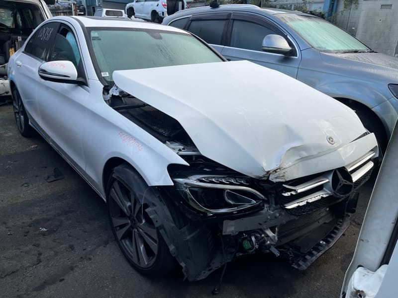 Sell Your Scrap Mercedes Benz Today