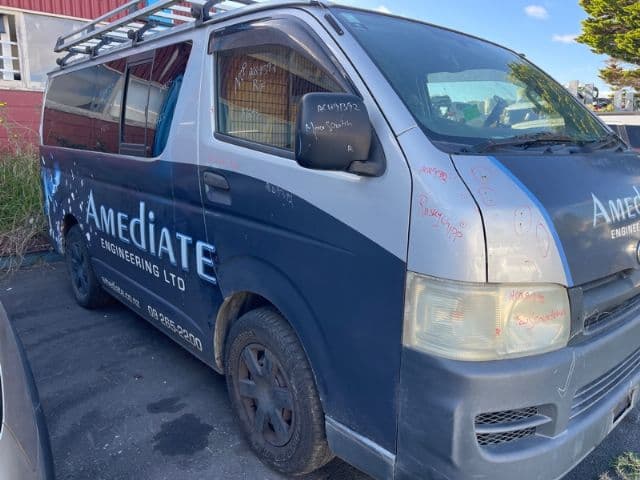 Toyota Hiace, KDH200 03/05-09/06