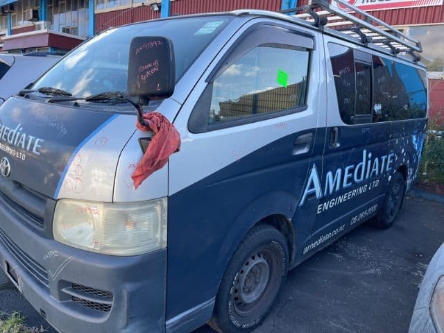 Toyota Hiace, KDH200 03/05-09/06