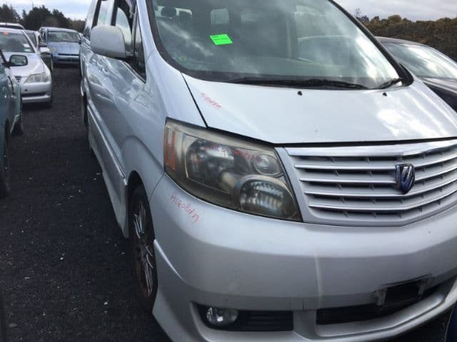 Toyota Alphard, ANH10 2002-2008