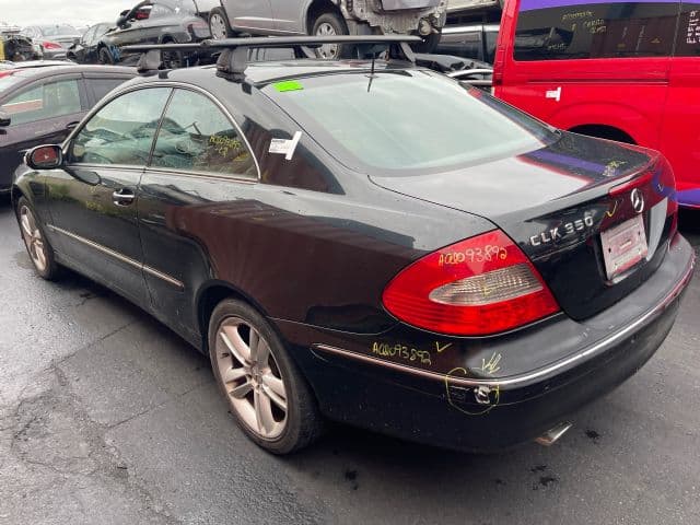 Mercedes-Benz C Class, W208