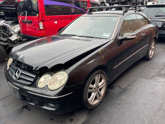 Mercedes-Benz C Class, W208