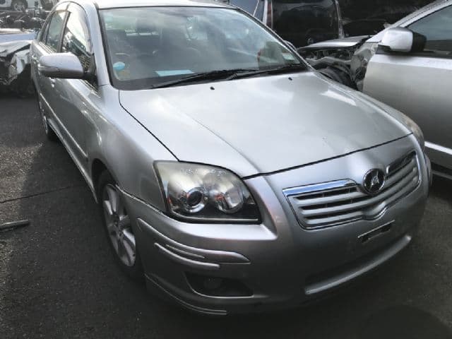 Toyota Avensis, AZT251 2003-2009