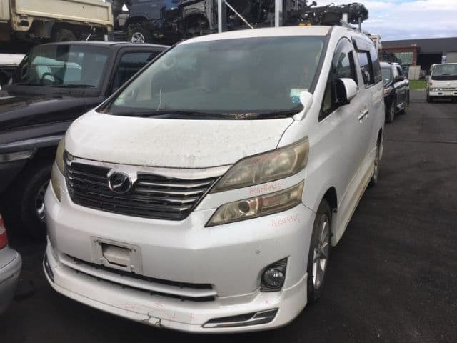 Toyota Vellfire wreckers