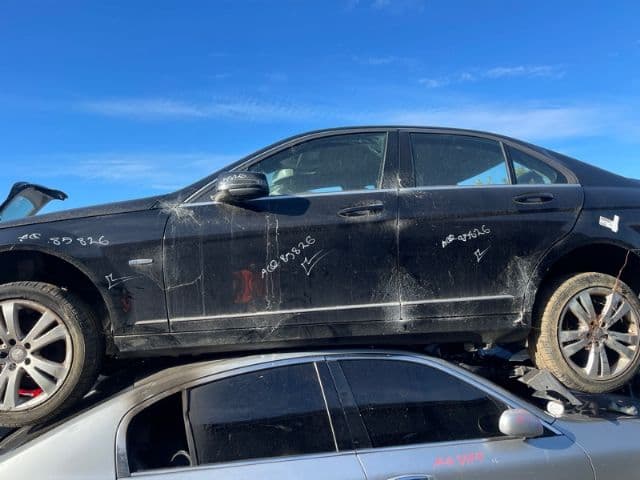 Mercedes-Benz C Class (2010)