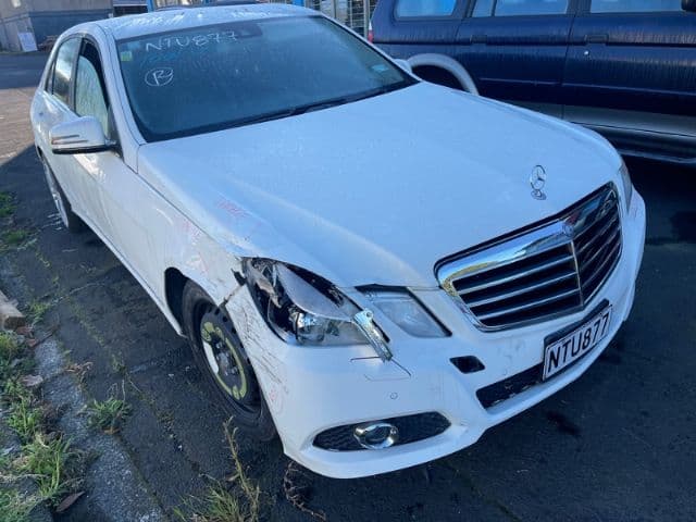 Mercedes-Benz E Class (2010)