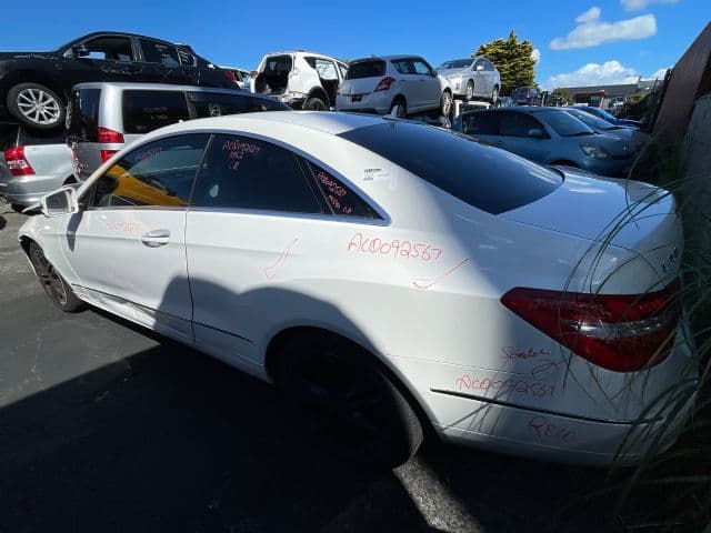 Mercedes-Benz E Class (2011)