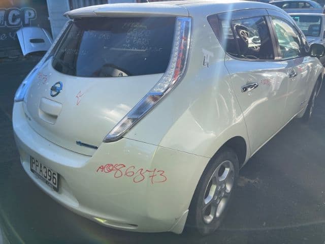 Nissan Leaf (2011)