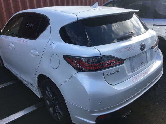 Lexus CT (2011)