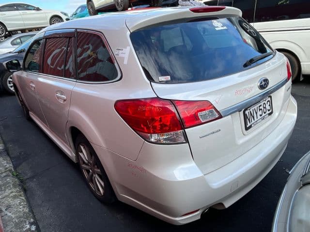 Subaru Legacy (2012)