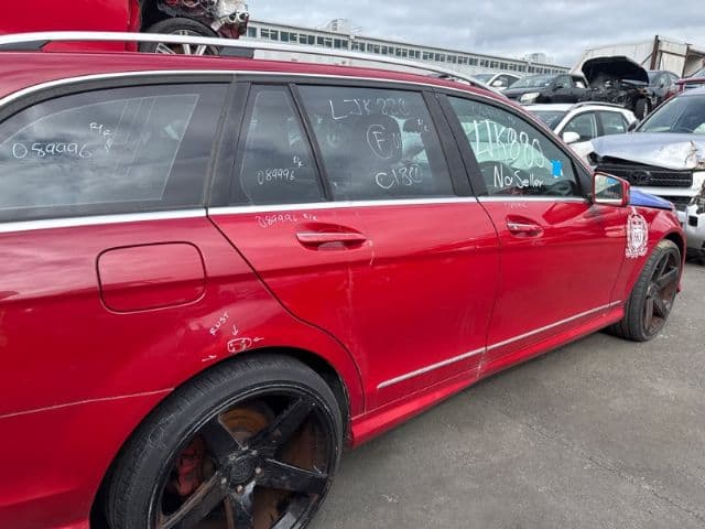 Mercedes-Benz C Class (2012)