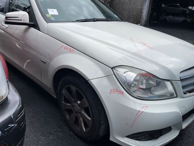 Mercedes-Benz C Class (2012)