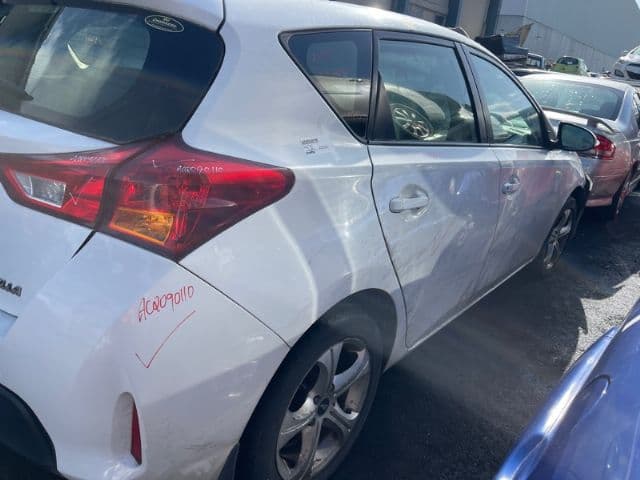 Toyota Corolla (2013)