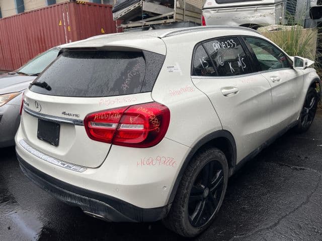 Mercedes-Benz GLA250 (2014)