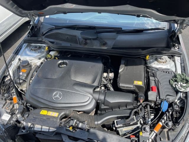 Mercedes-Benz CLA (2015)