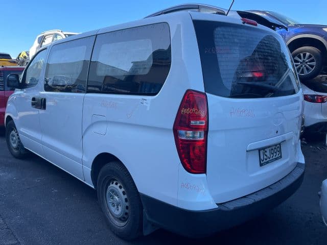 Hyundai ILOAD (2016)