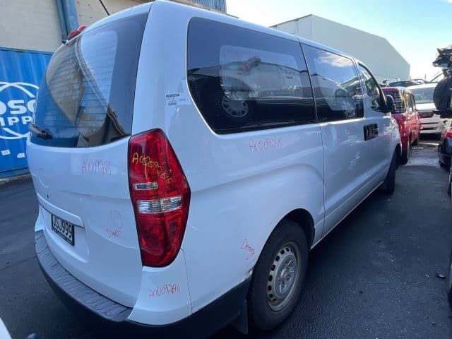 Hyundai ILOAD (2016)