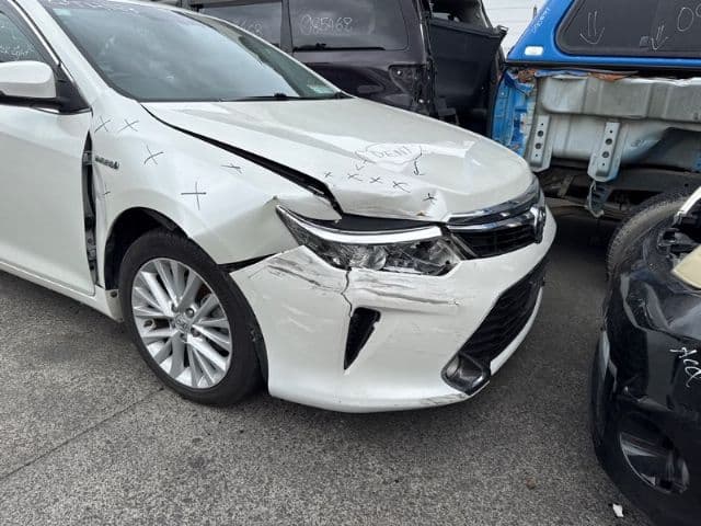 Toyota Camry (2016)